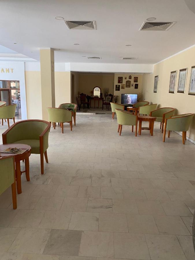 Oasis Park Hotel - New Managment 内塞伯尔 外观 照片